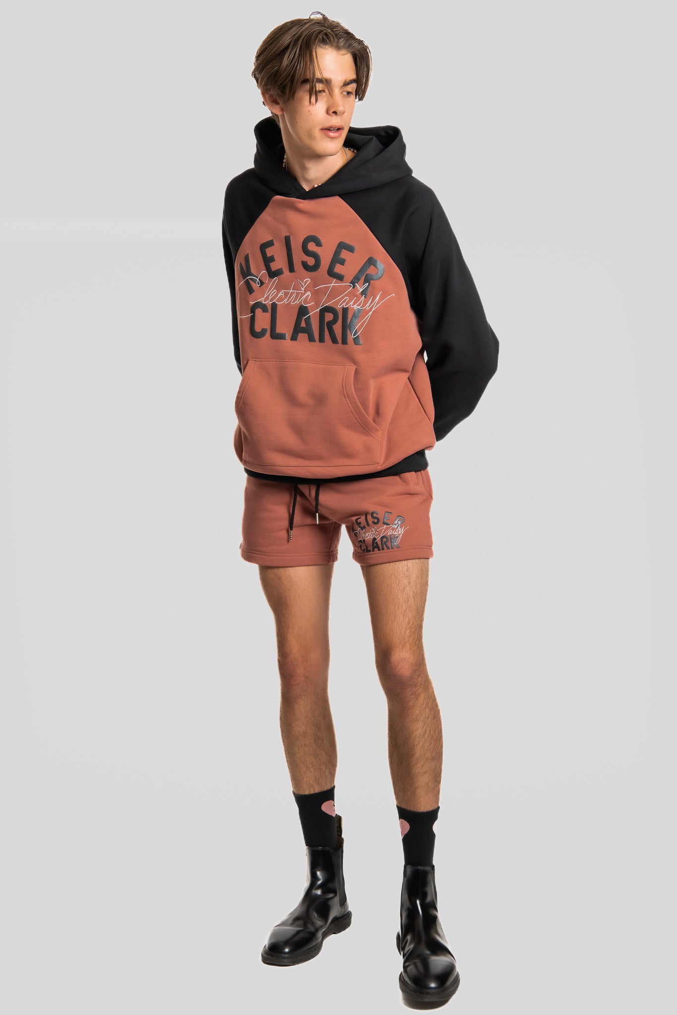 NEON SKY SWEATSHORT