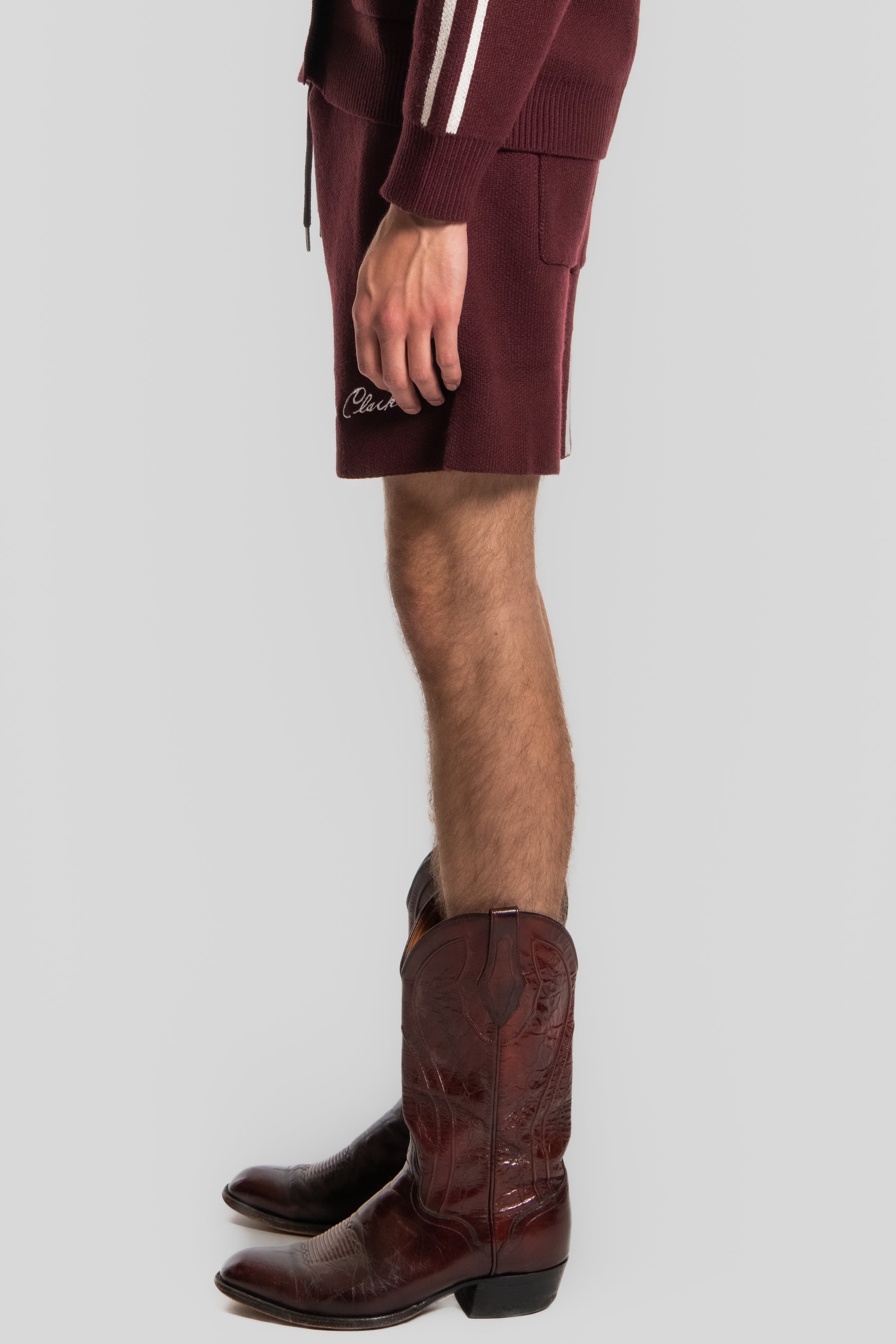 LUCKY NUMBER 7 KNIT SHORT