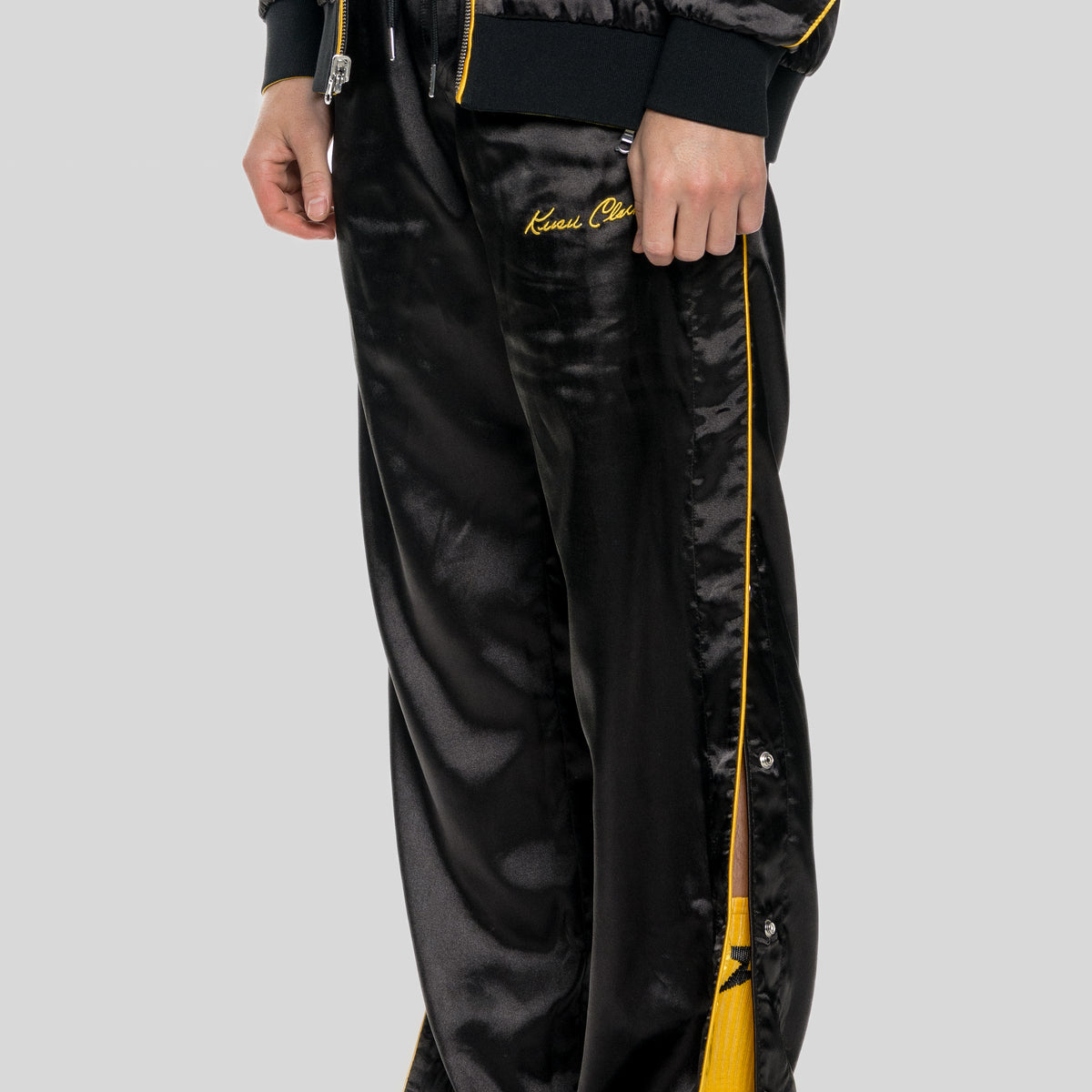 BREAKAWAY TRACK PANT